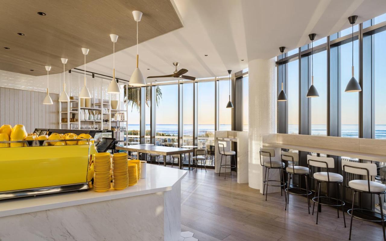 The Langham, Gold Coast And Jewel Residences Kültér fotó The interior of the new terminal