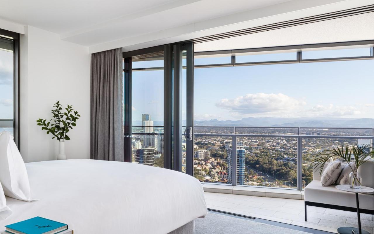 The Langham, Gold Coast And Jewel Residences Kültér fotó The view from a bedroom